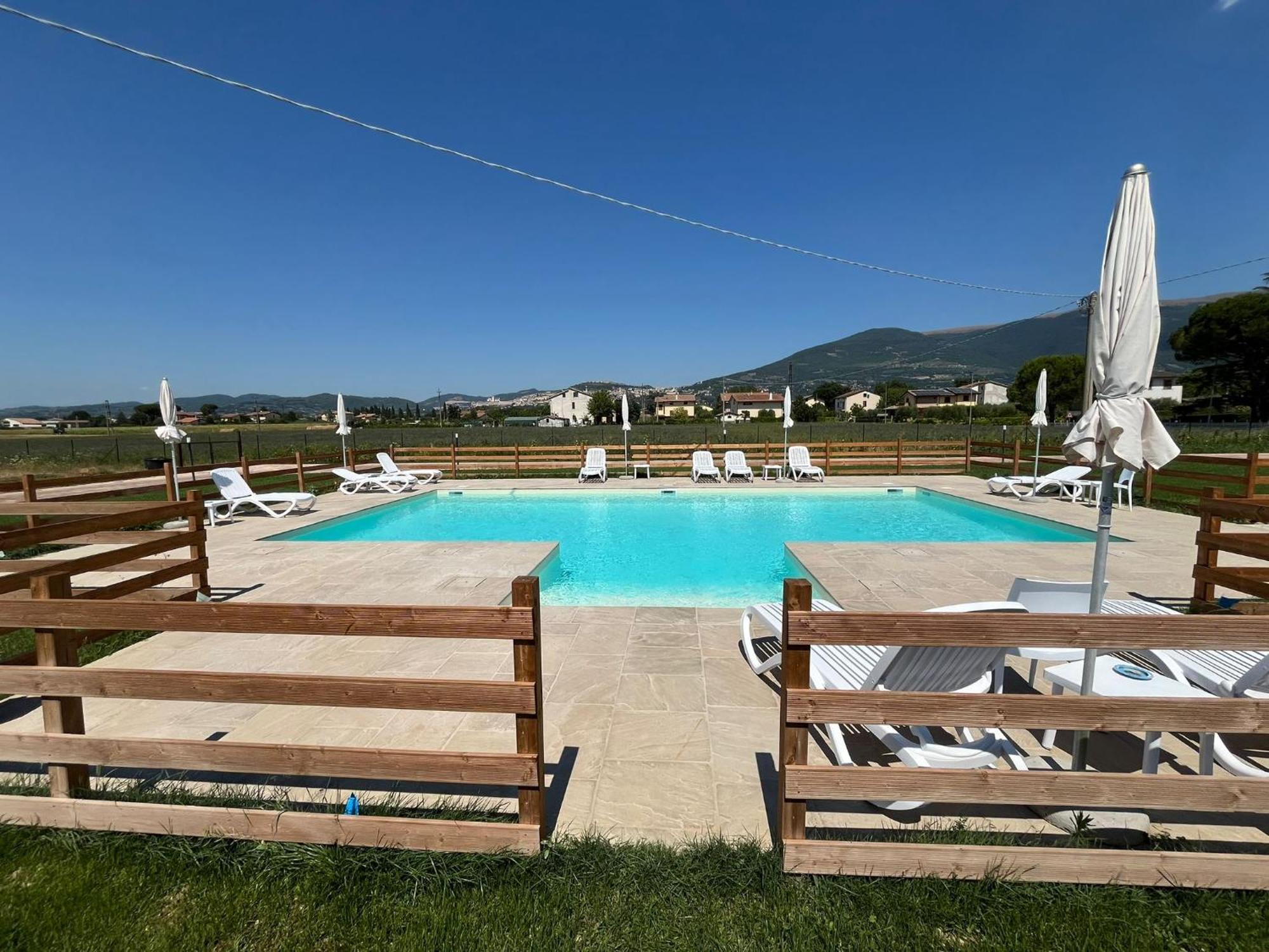 Luci Di Assisi B&B Wellness Esterno foto