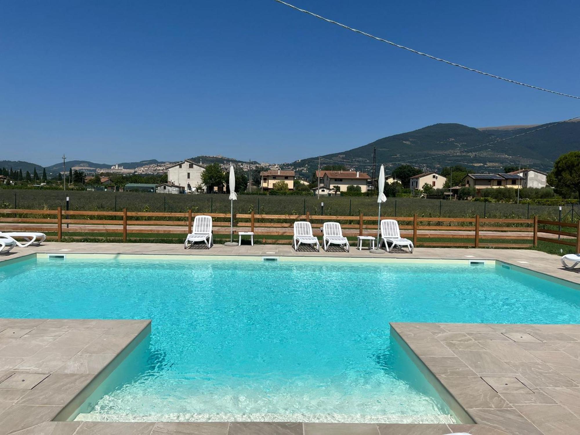 Luci Di Assisi B&B Wellness Esterno foto